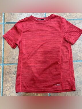 Tek Gear Dry Tek Boys Short Sleeve T-shirt, Size Medium 10-12